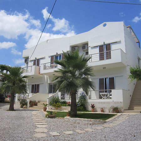 Lion-Suites Kalyves Exterior foto